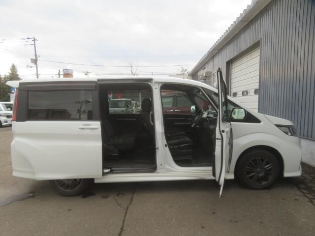 ステップワゴンスパーダ スパーダ　メモリーナビ　バックカメラ　フルセグＴＶ　ＤＶＤ再生　純正エンジンスターター　　冬タイヤ　ＥＴＣ　ＬＥＤヘッドライト　ワンオーナー　ブルートゥース　ミラーヒーター　４ＷＤ（32枚目）