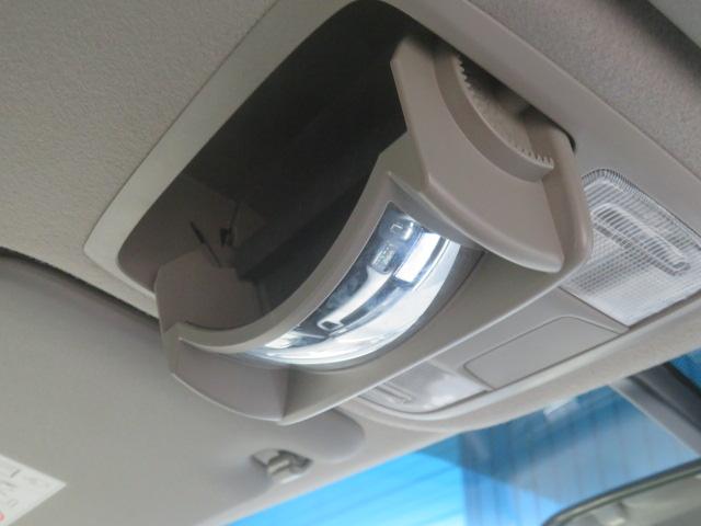 ステップワゴンスパーダ スパーダ　メモリーナビ　バックカメラ　フルセグＴＶ　ＤＶＤ再生　純正エンジンスターター　　冬タイヤ　ＥＴＣ　ＬＥＤヘッドライト　ワンオーナー　ブルートゥース　ミラーヒーター　４ＷＤ（55枚目）