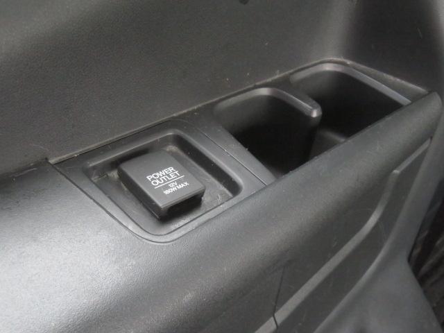 ステップワゴンスパーダ スパーダ　メモリーナビ　バックカメラ　フルセグＴＶ　ＤＶＤ再生　純正エンジンスターター　　冬タイヤ　ＥＴＣ　ＬＥＤヘッドライト　ワンオーナー　ブルートゥース　ミラーヒーター　４ＷＤ（71枚目）