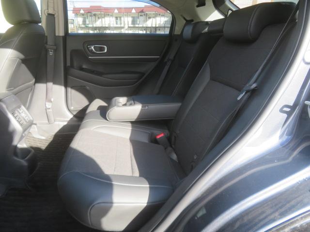 ヴェゼル e:HEVZ ワンオーナー 純正メモリーナビ フルセグ バックカメラ ドライブレコーダー ETC 電動リアゲート シートヒーター Bluetooth ミラーヒーター ステアリングヒーター(14枚目)