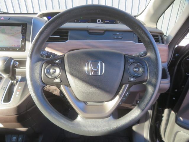 フリード Ｇ　純正メモリーナビ　フルセグ　バックカメラ　エンジンスターター　ＥＴＣ　シートヒーター　電動スライドドア　Ｂｌｕｅｔｏｏｔｈ　スマートキー（10枚目）