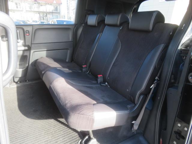 フリードスパイク Ｇプレミアムエディション　社外メモリーナビ　フルセグ　バックカメラ　エンジンスターター　ＥＴＣ　Ｂｌｕｅｔｏｏｔｈ　電動スライドドア（16枚目）