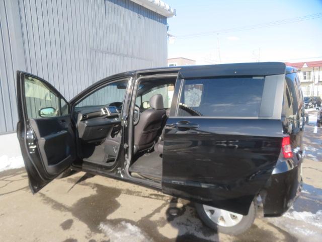 フリードスパイク Ｇプレミアムエディション　社外メモリーナビ　フルセグ　バックカメラ　エンジンスターター　ＥＴＣ　Ｂｌｕｅｔｏｏｔｈ　電動スライドドア（30枚目）