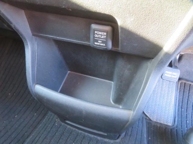 フリードスパイク Ｇプレミアムエディション　社外メモリーナビ　フルセグ　バックカメラ　エンジンスターター　ＥＴＣ　Ｂｌｕｅｔｏｏｔｈ　電動スライドドア（50枚目）