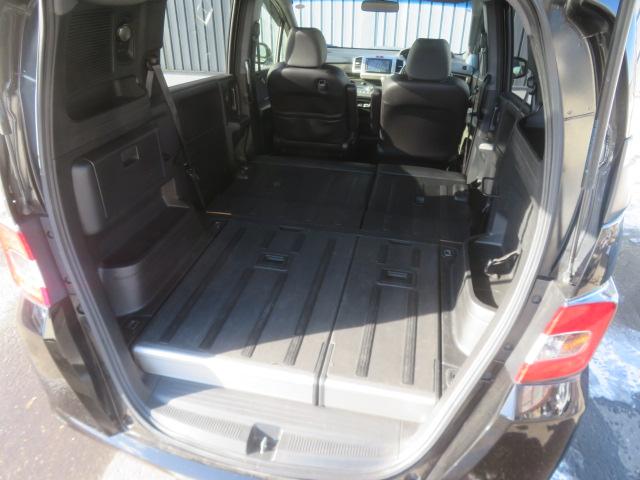 フリードスパイク Ｇプレミアムエディション　社外メモリーナビ　フルセグ　バックカメラ　エンジンスターター　ＥＴＣ　Ｂｌｕｅｔｏｏｔｈ　電動スライドドア（62枚目）