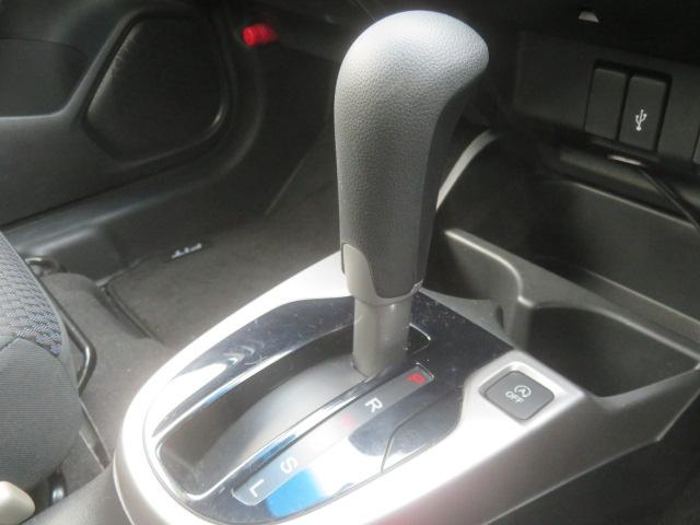 フィット １３Ｇ・Ｆコンフォートエディション　純正ナビ　バックカメラ　エンジンスターター　シートヒーター（45枚目）