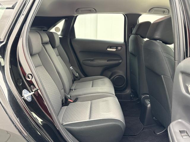 フィット ベーシック　メモリーナビ　バックカメラ　ＥＴＣ　ＨＯＮＤＡＳＥＮＳＩＮＧ（11枚目）