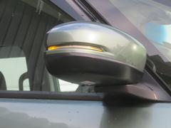 �������ɥߥ顼�ˤ⥦���󥫡����դ��Ƥ���Τǡ���ԼԤʤɤλ볦������䤹���ʤ�����Ǥ��� 6