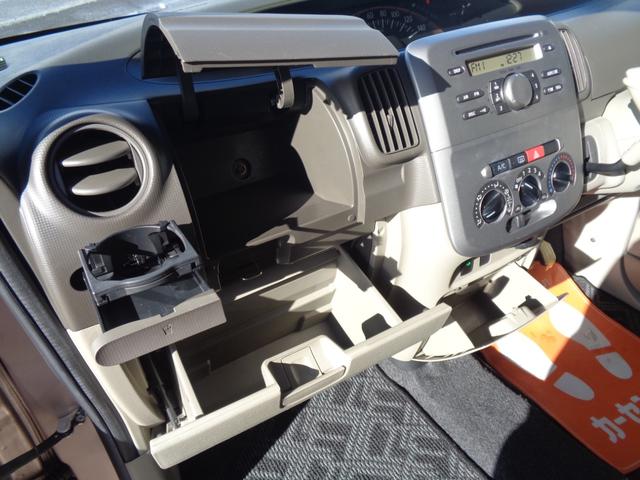 タント Ｌ　４ＷＤ　純正オーディオ　キーレス　片側スライドドア（33枚目）