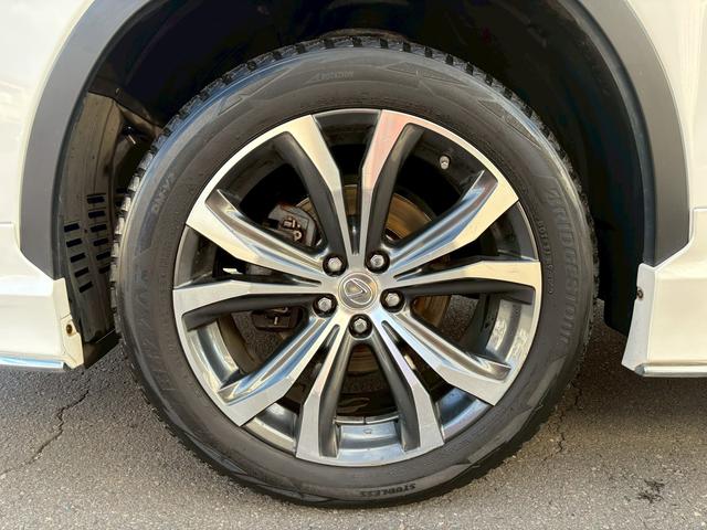 ＲＸ ＲＸ４５０ｈ　バージョンＬ　４ＷＤ・サンルーフ・スペアキー・パワーバックドア・パワーシート・シートヒーター・シートエアコン・クルーズコントロール・純正ナビ・ＴＶ・ＣＤ再生・Ｂｌｕｅｔｏｏｔｈ接続・サンルーフ・ＥＴＣ（12枚目）