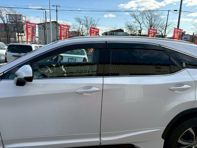 ＲＸ ＲＸ４５０ｈ　バージョンＬ　４ＷＤ・サンルーフ・スペアキー・パワーバックドア・パワーシート・シートヒーター・シートエアコン・クルーズコントロール・純正ナビ・ＴＶ・ＣＤ再生・Ｂｌｕｅｔｏｏｔｈ接続・サンルーフ・ＥＴＣ（16枚目）