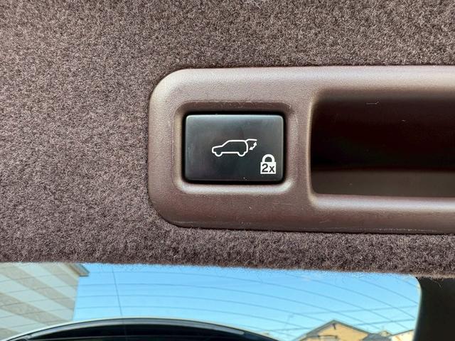 ＲＸ ＲＸ４５０ｈ　バージョンＬ　４ＷＤ・サンルーフ・スペアキー・パワーバックドア・パワーシート・シートヒーター・シートエアコン・クルーズコントロール・純正ナビ・ＴＶ・ＣＤ再生・Ｂｌｕｅｔｏｏｔｈ接続・サンルーフ・ＥＴＣ（36枚目）