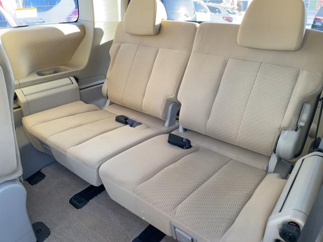 デリカＤ：５ Ｇ　プレミアム　４ＷＤ　両側パワースライドドア　パワーシート　パワーバックドア　ロックフォードサウンド　純正ナビ　ＴＶ　バックカメラ　ＤＶＤ再生　フリップダウンモニター　ガナドールマフラー（21枚目）