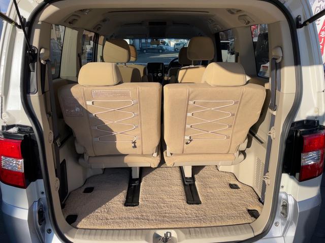 デリカＤ：５ Ｇ　プレミアム　４ＷＤ　両側パワースライドドア　パワーシート　パワーバックドア　ロックフォードサウンド　純正ナビ　ＴＶ　バックカメラ　ＤＶＤ再生　フリップダウンモニター　ガナドールマフラー（22枚目）