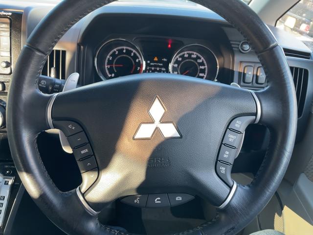 デリカＤ：５ Ｇ　プレミアム　４ＷＤ　両側パワースライドドア　パワーシート　パワーバックドア　ロックフォードサウンド　純正ナビ　ＴＶ　バックカメラ　ＤＶＤ再生　フリップダウンモニター　ガナドールマフラー（25枚目）