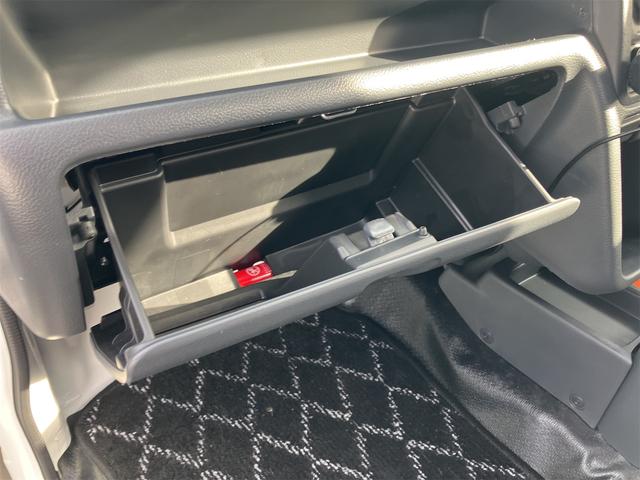 ＮＴ１００クリッパートラック ＤＸ　４ＷＤ　軽トラック　ＭＴ　アルミホイール　エアコン　パワーステアリング　運転席エアバッグ　助手席エアバッグ（22枚目）