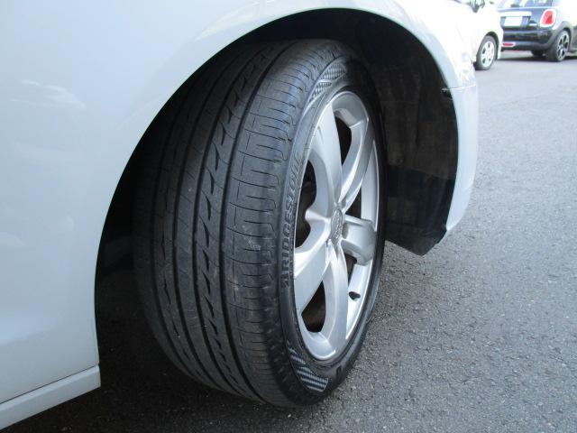 A6アバント 2.8FSIクワトロ アシスタンスPKG アダプティブクルーズコントロール レーンアシスト サイドアシスト デイライト レザーシート LEDヘッドライト(16枚目)