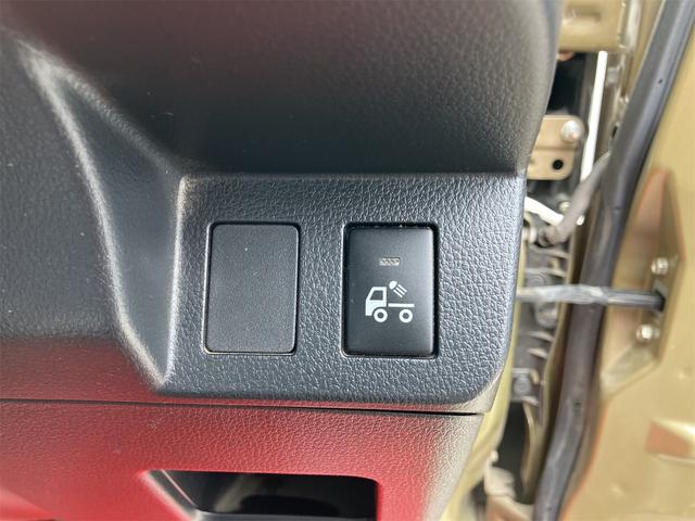 ハイゼットトラック 　４ＷＤ　軽トラック　ＭＴ　ＥＴＣ　キーレスエントリー　オートライト　エアコン　パワーステアリング　パワーウィンドウ　運転席エアバッグ　助手席エアバッグ　ＣＤ　ＵＳＢ（10枚目）