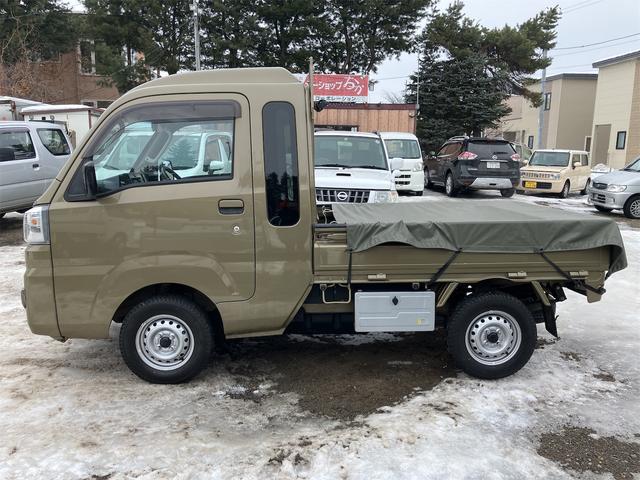 ハイゼットトラック 　４ＷＤ　軽トラック　ＭＴ　ＥＴＣ　キーレスエントリー　オートライト　エアコン　パワーステアリング　パワーウィンドウ　運転席エアバッグ　助手席エアバッグ　ＣＤ　ＵＳＢ（18枚目）