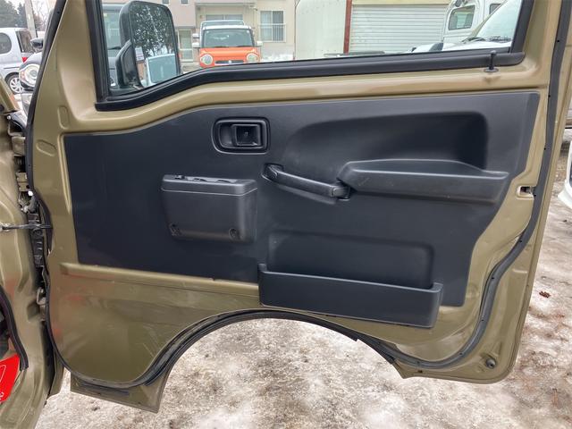 ハイゼットトラック 　４ＷＤ　軽トラック　ＭＴ　ＥＴＣ　キーレスエントリー　オートライト　エアコン　パワーステアリング　パワーウィンドウ　運転席エアバッグ　助手席エアバッグ　ＣＤ　ＵＳＢ（36枚目）