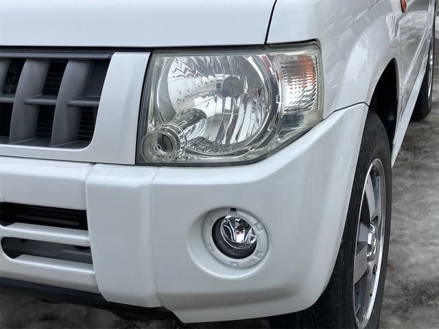 キックス 　４ＷＤ　ＥＴＣ　ナビ　ＴＶ　電動格納ミラー　シートヒーター　ＡＴ　ＣＤ　ＤＶＤ再生　ＵＳＢ　ルーフレール　アルミホイール　エアコン　パワーウィンドウ（21枚目）