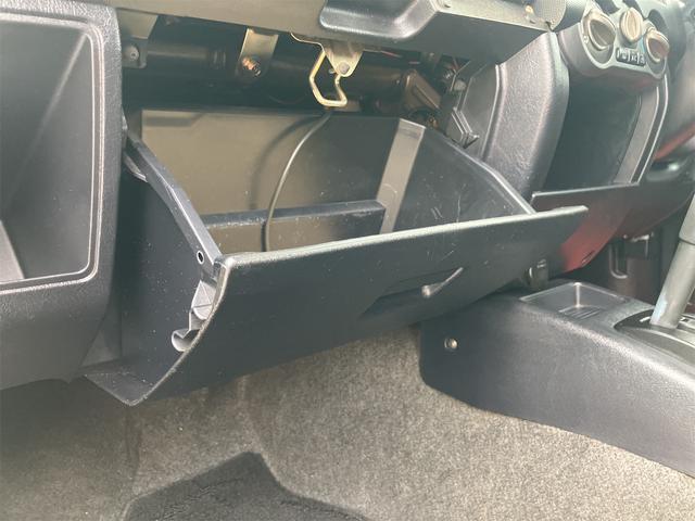 キックス 　４ＷＤ　ＥＴＣ　ナビ　ＴＶ　電動格納ミラー　シートヒーター　ＡＴ　ＣＤ　ＤＶＤ再生　ＵＳＢ　ルーフレール　アルミホイール　エアコン　パワーウィンドウ（37枚目）