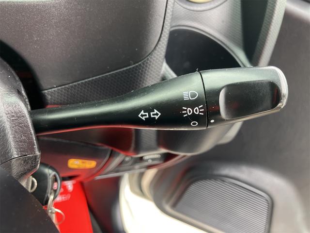 キックス 　４ＷＤ　ＥＴＣ　ナビ　ＴＶ　電動格納ミラー　シートヒーター　ＡＴ　ＣＤ　ＤＶＤ再生　ＵＳＢ　ルーフレール　アルミホイール　エアコン　パワーウィンドウ（45枚目）