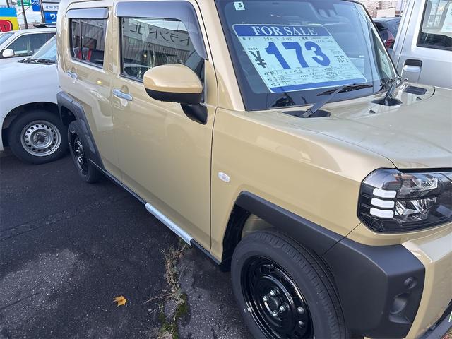 タフト Ｘ　４ＷＤ　クリアランスソナー　衝突被害軽減システム　ＬＥＤヘッドランプ　スマートキー　アイドリングストップ　サンルーフ　ＣＶＴ　盗難防止システム　ＡＢＳ　ＥＳＣ　衝突安全ボディ　エアコン（3枚目）
