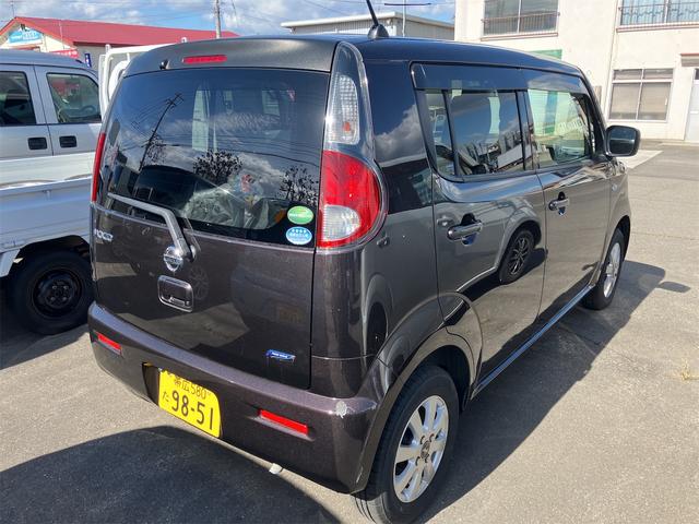 モコ 　ドライブレコーダー　ＥＴＣ　ナビ　ＴＶ　スマートキー　アイドリングストップ　電動格納ミラー　ベンチシート　ＣＶＴ　ＣＤ　ＵＳＢ　アルミホイール　エアコン　パワーステアリング　パワーウィンドウ（15枚目）