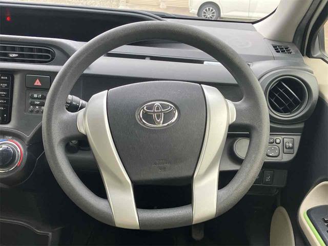 アクア S ナビ TV キーレスエントリー 電動格納ミラー CVT 衝突安全ボディ ABS ESC CD Bluetooth エアコン パワーステアリング パワーウィンドウ(3枚目)