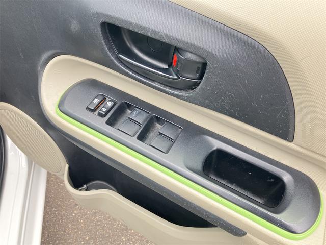 アクア S ナビ TV キーレスエントリー 電動格納ミラー CVT 衝突安全ボディ ABS ESC CD Bluetooth エアコン パワーステアリング パワーウィンドウ(11枚目)