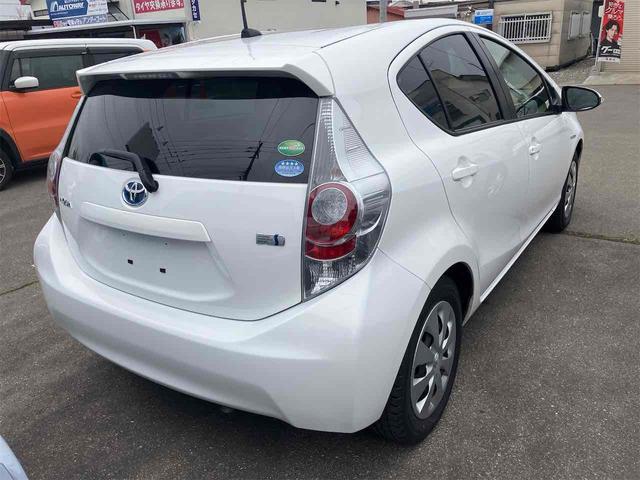 アクア S ナビ TV キーレスエントリー 電動格納ミラー CVT 衝突安全ボディ ABS ESC CD Bluetooth エアコン パワーステアリング パワーウィンドウ(16枚目)