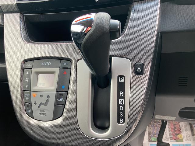 ムーヴ カスタム X SA 4WD バックカメラ 衝突被害軽減システム オートライト LEDヘッドランプ スマートキー アイドリングストップ 電動格納ミラー ベンチシート CVT 盗難防止システム ABS ESC CD(8枚目)