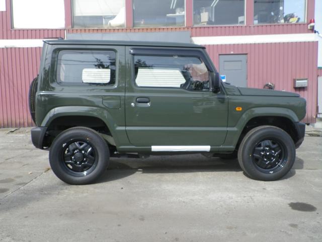 ジムニー ＸＧ　４ＷＤ　５速マニュアル　届出届出済未使用車（7枚目）