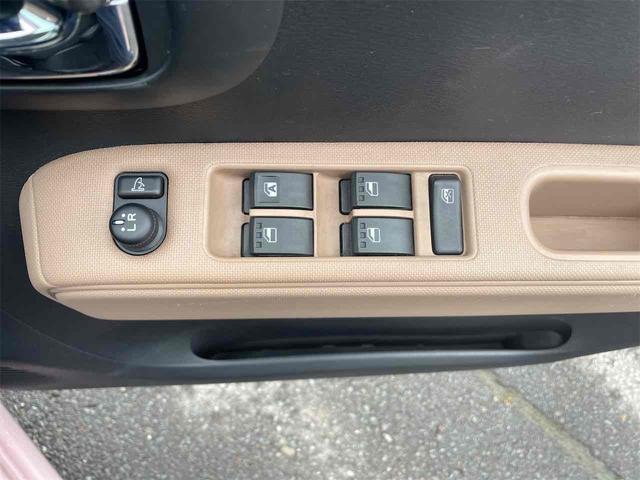 ミラココア ココアプラスＸ　４ＷＤ　ナビ　ＴＶ　ＬＥＤヘッドランプ　スマートキー　アイドリングストップ　電動格納ミラー　ベンチシート　ＣＶＴ　盗難防止システム　ＡＢＳ　ＣＤ　ＵＳＢ　ルーフレール　アルミホイール　衝突安全ボディ（10枚目）