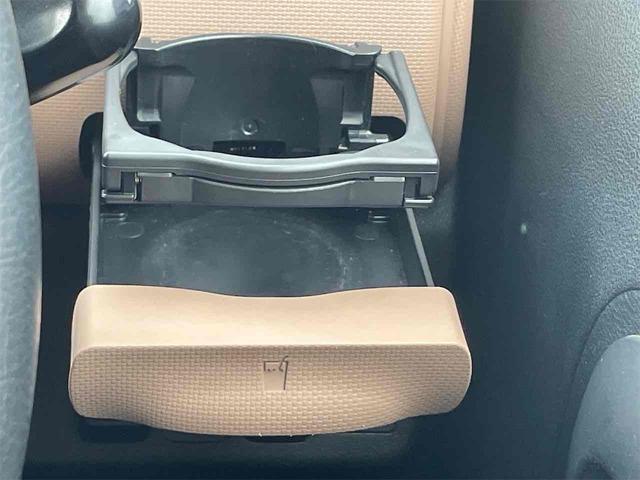 ミラココア ココアプラスＸ　４ＷＤ　ナビ　ＴＶ　ＬＥＤヘッドランプ　スマートキー　アイドリングストップ　電動格納ミラー　ベンチシート　ＣＶＴ　盗難防止システム　ＡＢＳ　ＣＤ　ＵＳＢ　ルーフレール　アルミホイール　衝突安全ボディ（40枚目）