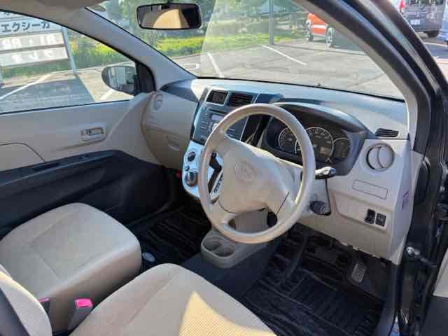 ミラ Ｘリミテッド　ＥＲ　４ＷＤ　キーレスエントリー　電動格納ミラー　ＣＶＴ　盗難防止システム　ＡＢＳ　ＣＤ　ＭＤ　アルミホイール　衝突安全ボディ　エアコン　パワーステアリング　パワーウィンドウ　運転席エアバッグ（6枚目）
