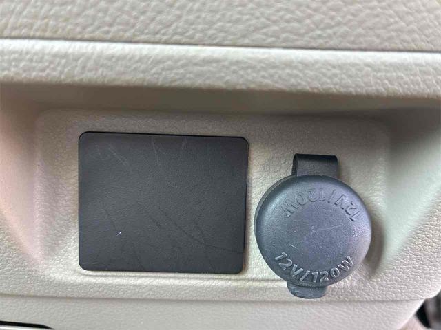 スペーシア Ｇ　バックカメラ　両側スライドドア　ナビ　ＴＶ　衝突被害軽減システム　スマートキー　アイドリングストップ　電動格納ミラー　シートヒーター　ベンチシート　ＣＶＴ　盗難防止システム　ＡＢＳ　ＥＳＣ　ＣＤ（46枚目）