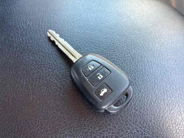 マークX 250G Four 4WD ETC バックカメラ ナビ 夏・冬タイヤ込み価格 キーレスエントリー 電動格納ミラー 盗難防止システム パワーシート 衝突安全ボディ ABS ESC エアコン パワーステアリング(34枚目)