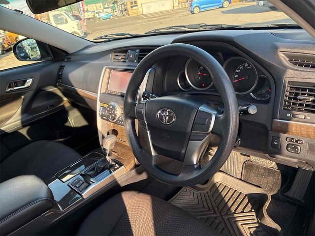 マークX 250G Four 4WD ETC バックカメラ ナビ 夏・冬タイヤ込み価格 キーレスエントリー 電動格納ミラー 盗難防止システム パワーシート 衝突安全ボディ ABS ESC エアコン パワーステアリング(47枚目)