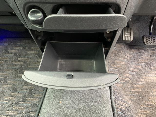 シエンタ ＤＩＣＥリミテッド　４ＷＤ　１５００ＣＣ　ワンオーナー　ＳＤナビ　バックカメラ　社外アルミ　ドアバイザー　バックカメラ　ＥＴＣ　左側パワースライドドア　電動格納ミラー（27枚目）