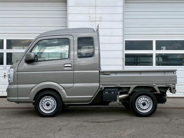 キャリイトラック  届出済未使用車!4WD!マニュアル!キーレス!LEDヘッドランプ!パワーウインドウ!(10枚目)