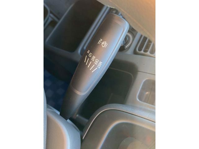 キャリイトラック  届出済未使用車!4WD!マニュアル!キーレス!LEDヘッドランプ!パワーウインドウ!(30枚目)