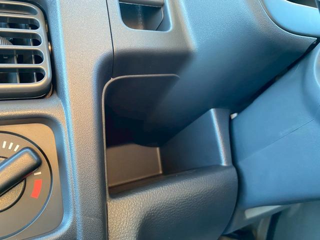 キャリイトラック  届出済未使用車!4WD!マニュアル!キーレス!LEDヘッドランプ!パワーウインドウ!(47枚目)