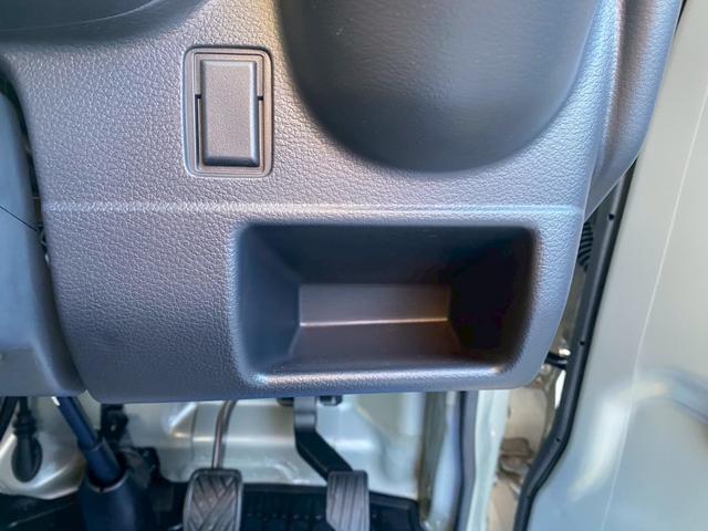 キャリイトラック  届出済未使用車!4WD!マニュアル!キーレス!LEDヘッドランプ!パワーウインドウ!(49枚目)