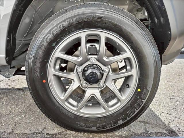 ジムニー XC 届出済未使用車!LEDヘッドランプ!シートヒーター!スマートキー!クリアランスソナー!アイドリングストップ!オートライトダウンヒルアシストコントロール!(18枚目)