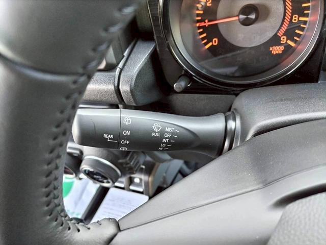 ジムニー XC 届出済未使用車!LEDヘッドランプ!シートヒーター!スマートキー!クリアランスソナー!アイドリングストップ!オートライトダウンヒルアシストコントロール!(23枚目)