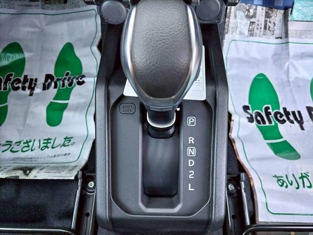 ジムニー XC 届出済未使用車!LEDヘッドランプ!シートヒーター!スマートキー!クリアランスソナー!アイドリングストップ!オートライトダウンヒルアシストコントロール!(31枚目)