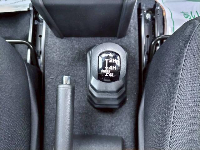 ジムニー XC 届出済未使用車!LEDヘッドランプ!シートヒーター!スマートキー!クリアランスソナー!アイドリングストップ!オートライトダウンヒルアシストコントロール!(32枚目)