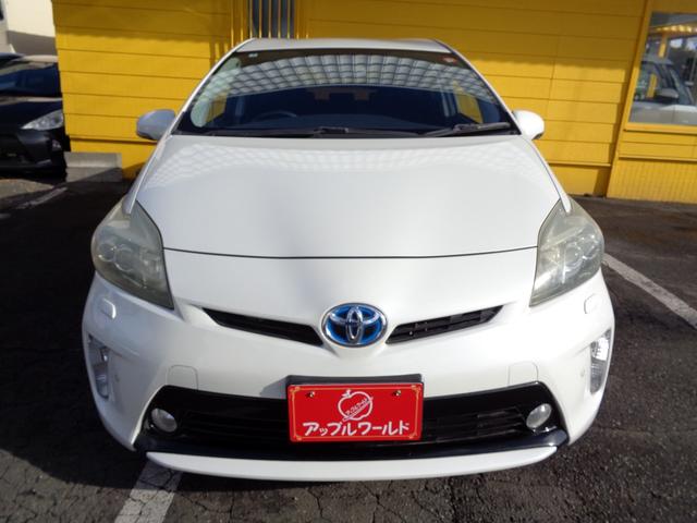 プリウス Ｓツーリングセレクション　修復歴無　走行５１１００ｋｍ　車検令和９年７月　純正メモリーナビ　フルセグＴＶ　Ｂカメラ　Ｂｌｕｅｔｏｏｔｈ　ＬＥＤヘッドライト　フォグライト　寒冷地仕様　リヤフォグ　ワイパーディアイサー　取説ノート（2枚目）